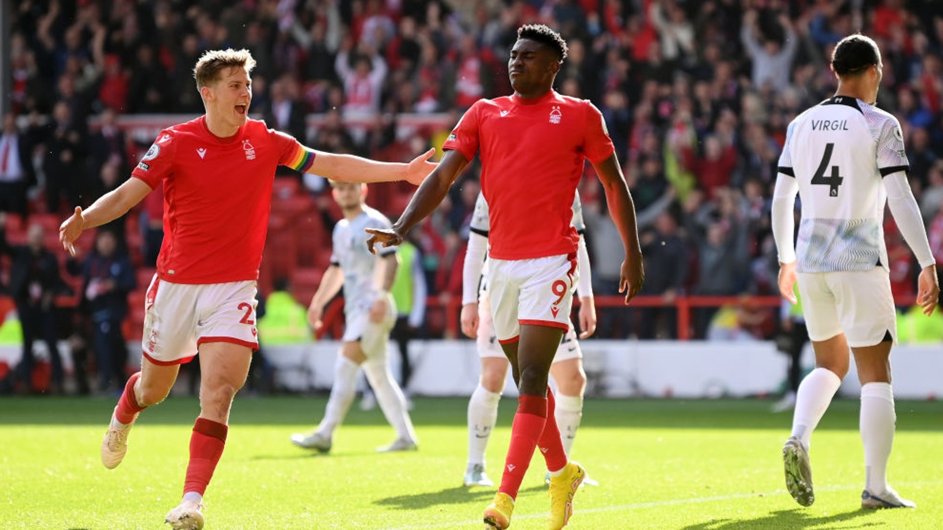 转会窗口中 转会窗口中